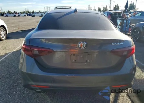 2017 Alfa Romeo Giulia Ti z USA, uszkodzony, nr VIN ZARFAECN6H7542689